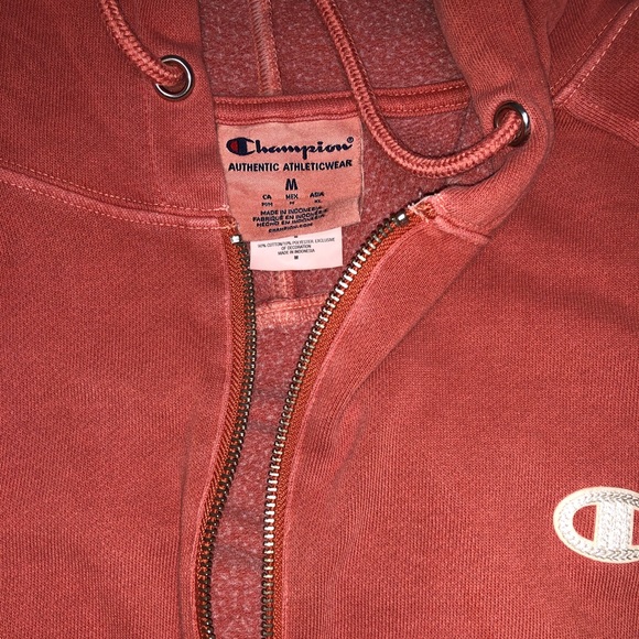 Champion Coral Sweater - Picture 2 of 4